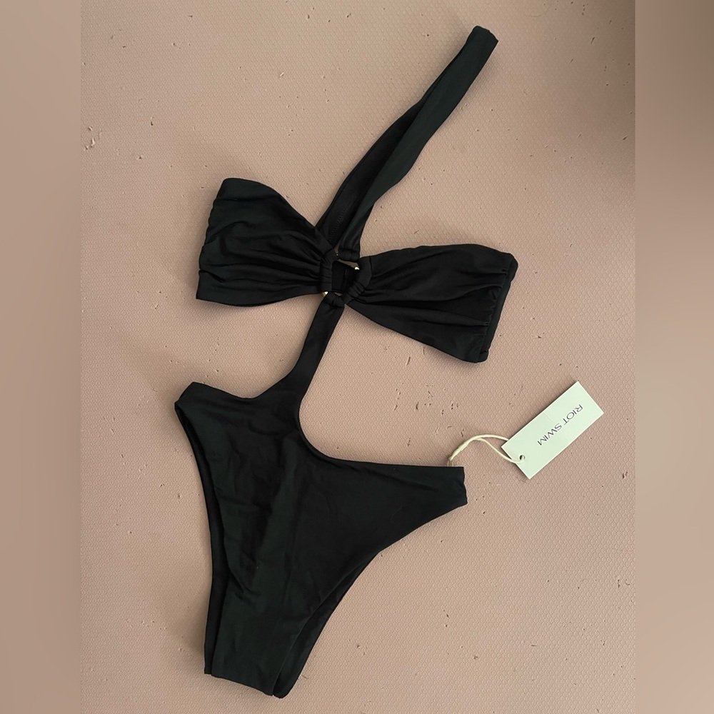 NWT Riot Swim Belen One Piece Mystic Monokoni - Black XS